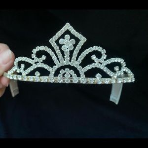 Gorgeous jeweled tiara